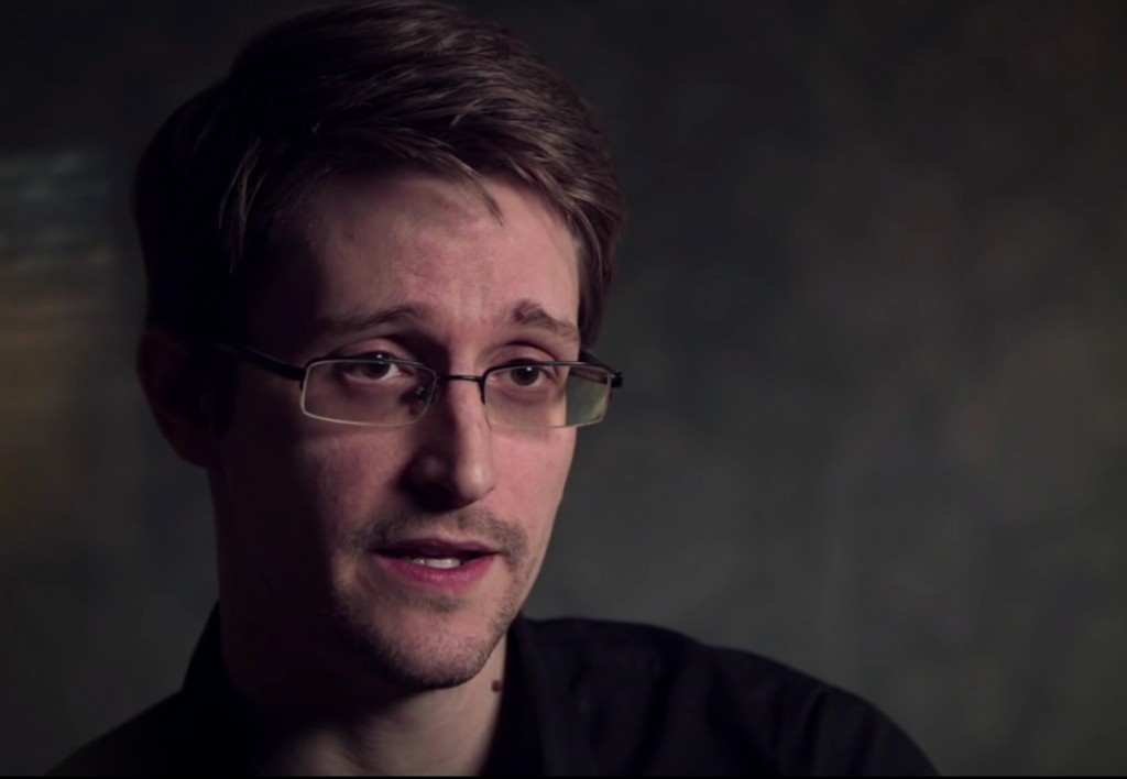 Video: Snowden on a Possible Putin Gesture